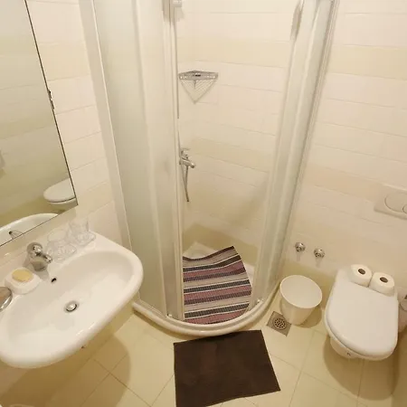 Apartman Paradise *