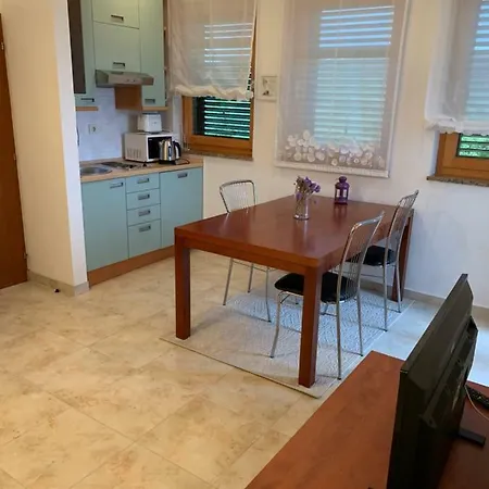 Apartman Paradise *