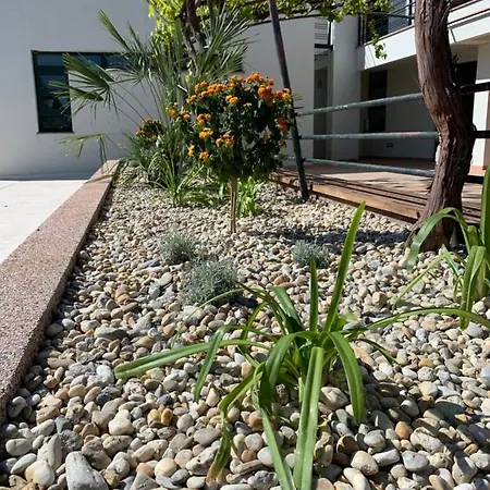 Paradise Apartman *